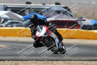 media/Apr-09-2022-SoCal Trackdays (Sat) [[c9e19a26ab]]/Turn 2 (1140am)/